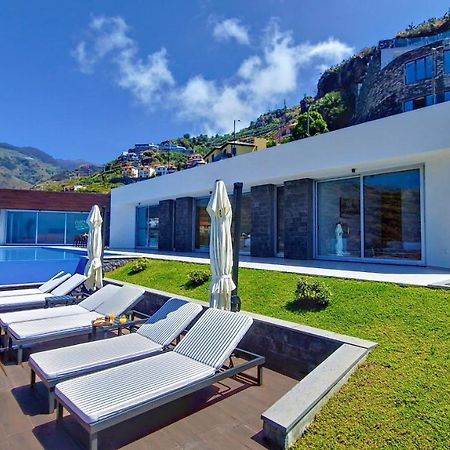 Villa Blue Horizon By Lovelystay Tabua  エクステリア 写真