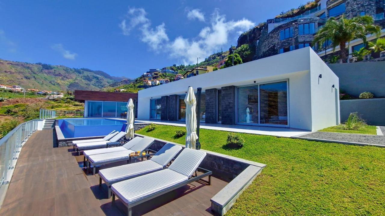 Villa Blue Horizon By Lovelystay Tabua  エクステリア 写真
