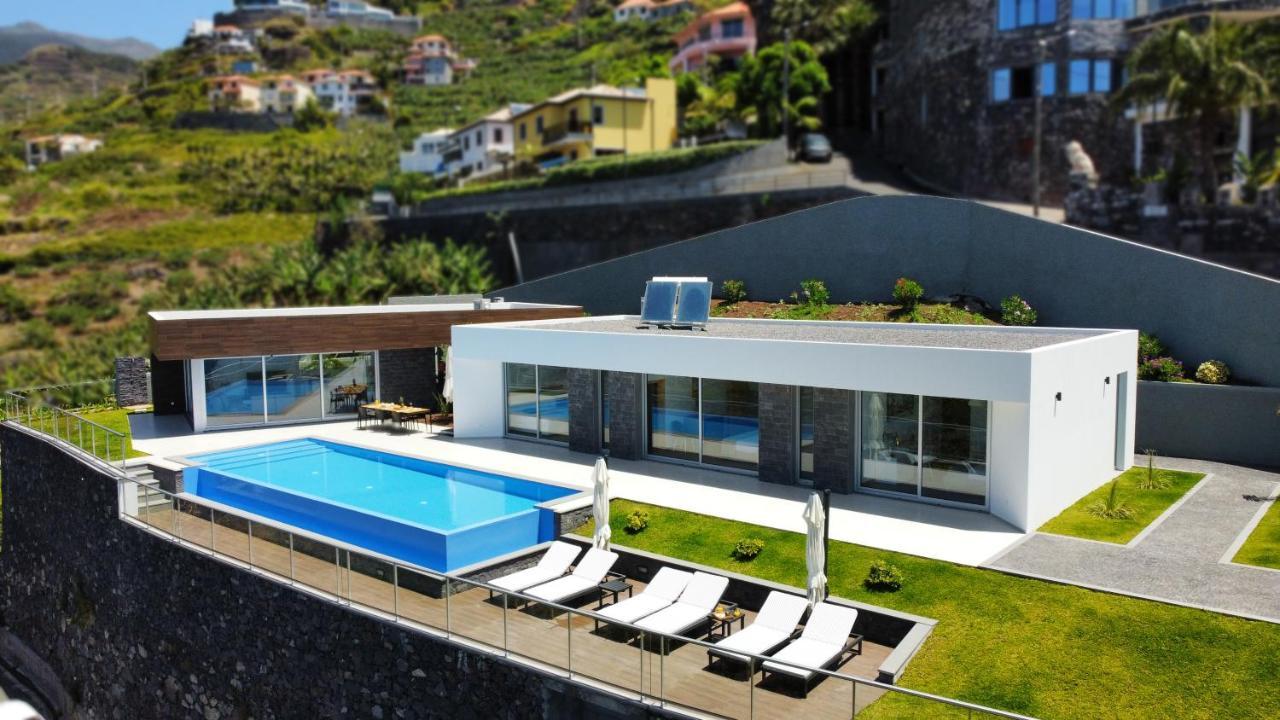 Villa Blue Horizon By Lovelystay Tabua  エクステリア 写真